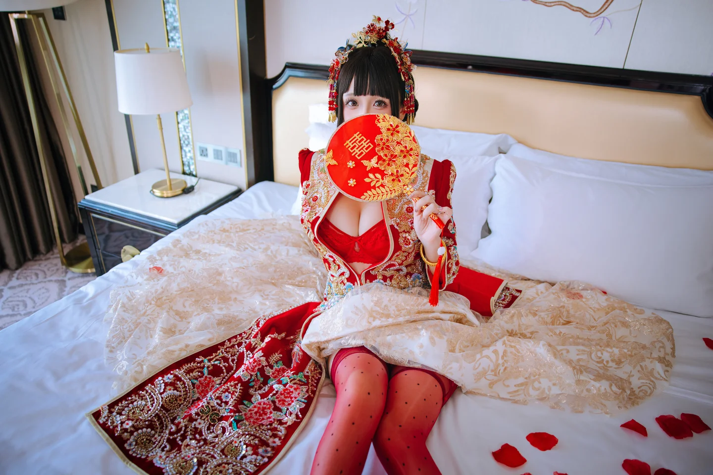 日奈娇 - 洞房花烛 [190P,5V-1.69GB]  tg@simisebaisi 【丝足阁】023.webp